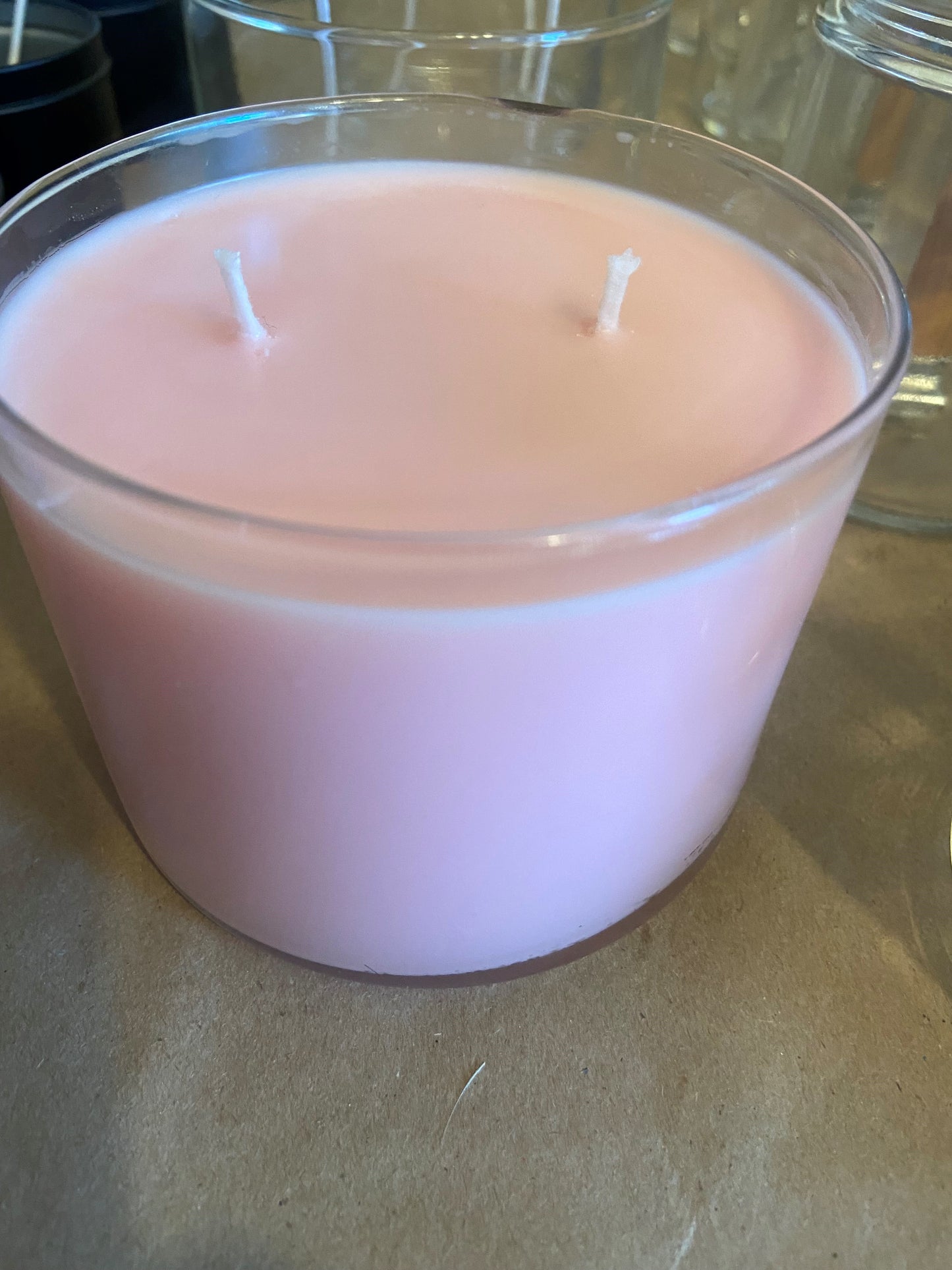 2 wick candle