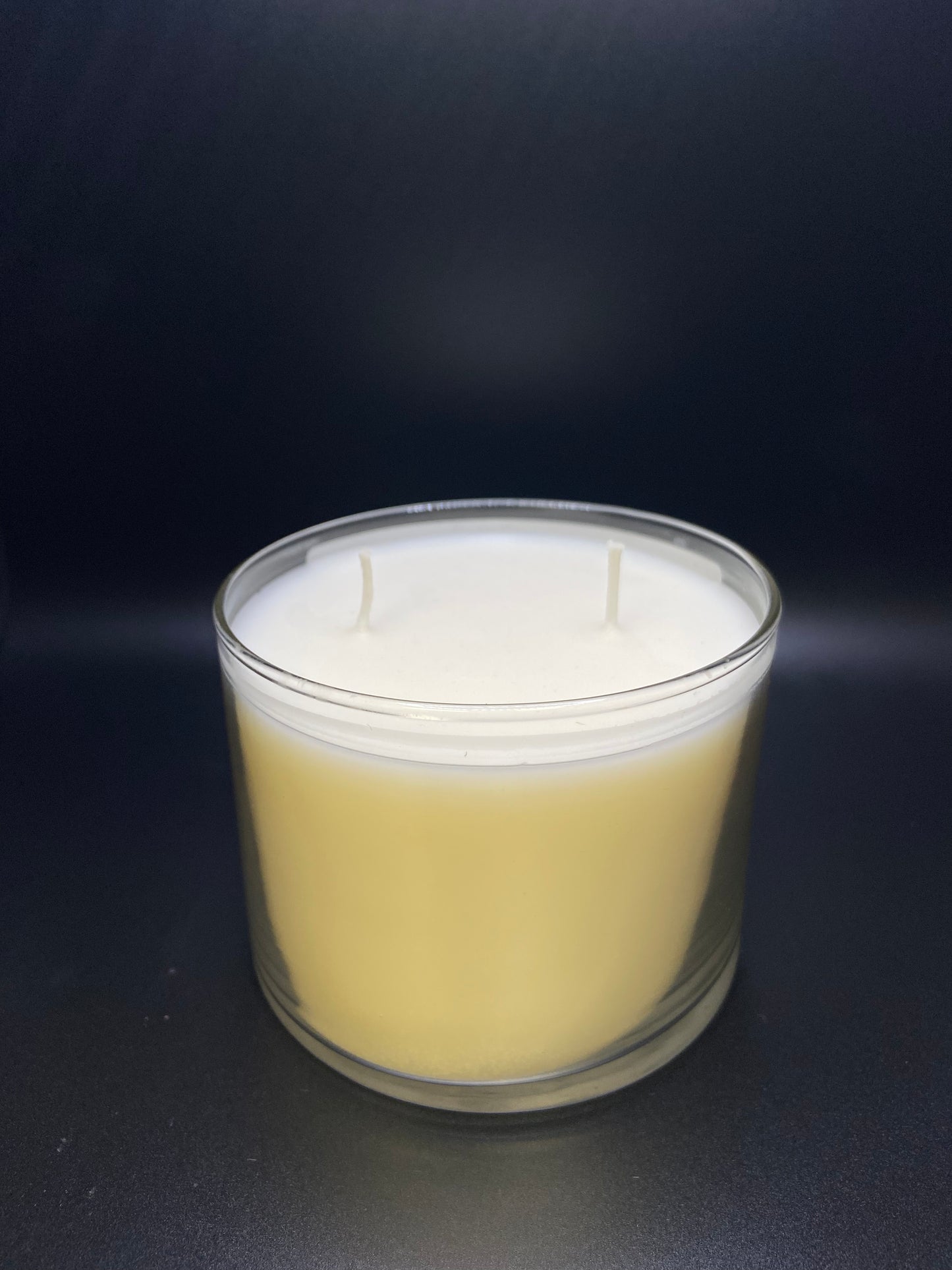 2 wick candle