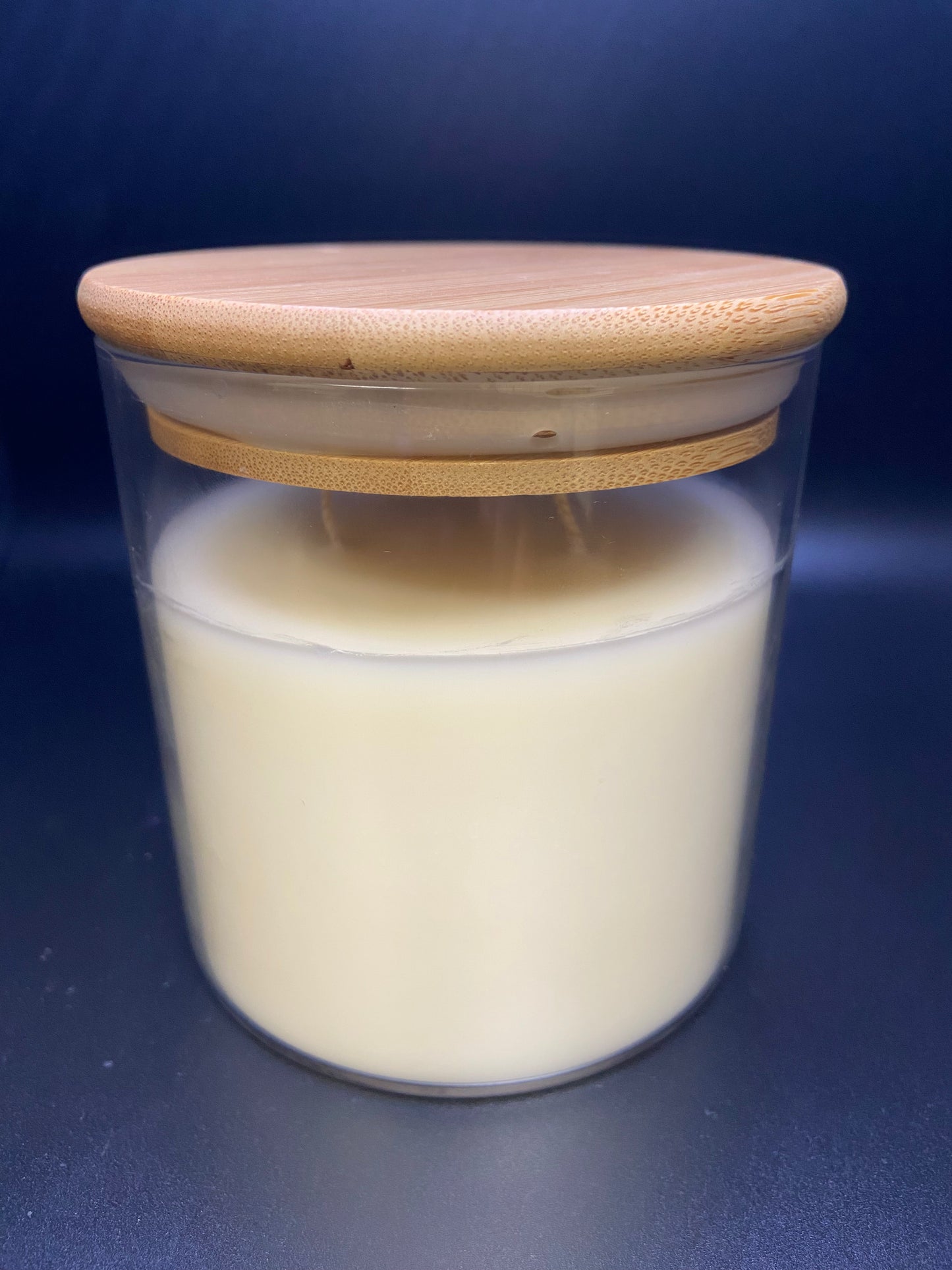 3 wick candle